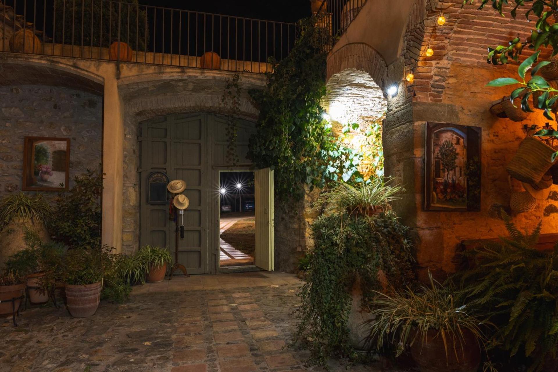 Mas Gran De Cruilles - Mas Rural - Hotel & Events Exterior photo
